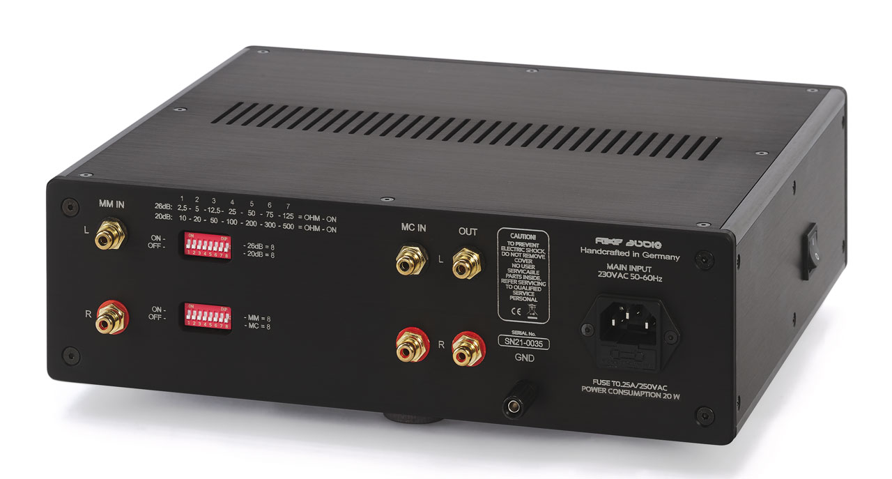 NATALIJA PHONO MM/MC III signature